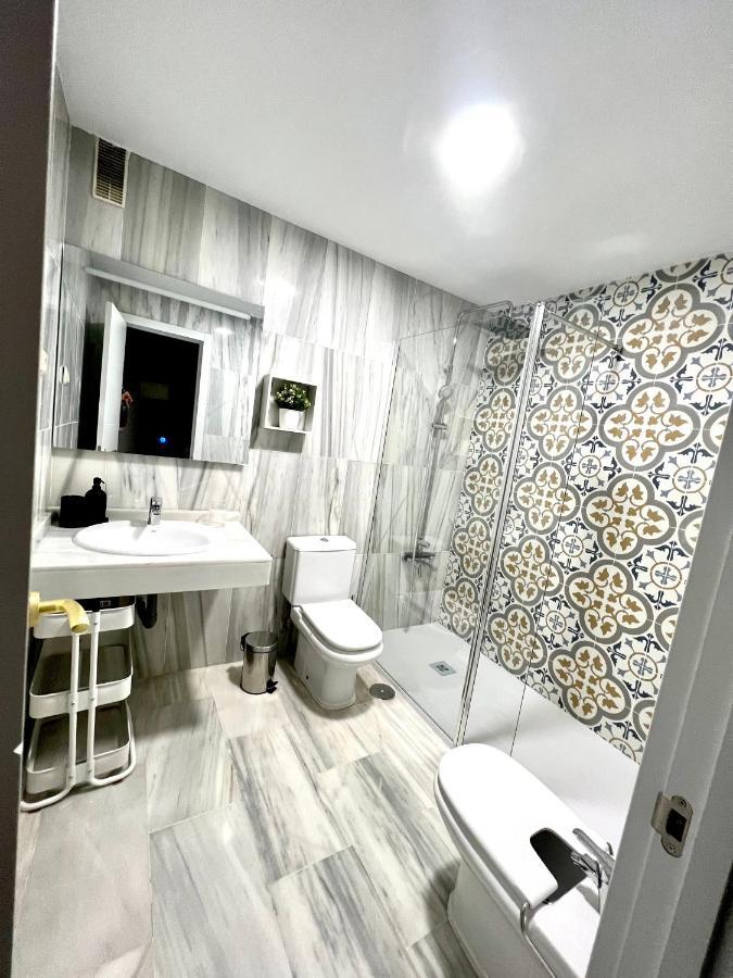 Puerto Deluxe Leilighet Málaga Eksteriør bilde